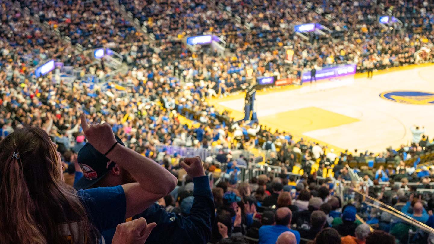 Golden State Warriors crowd.