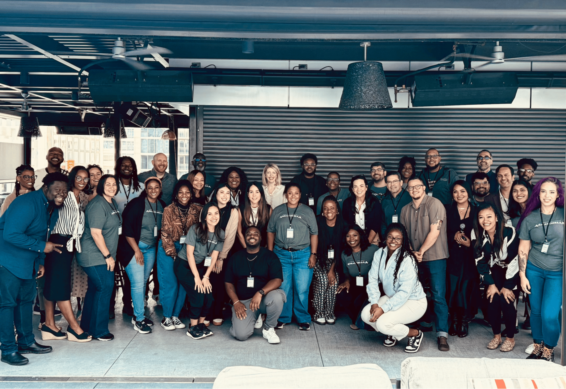 Arraychella 2024 attendees pose for group photo