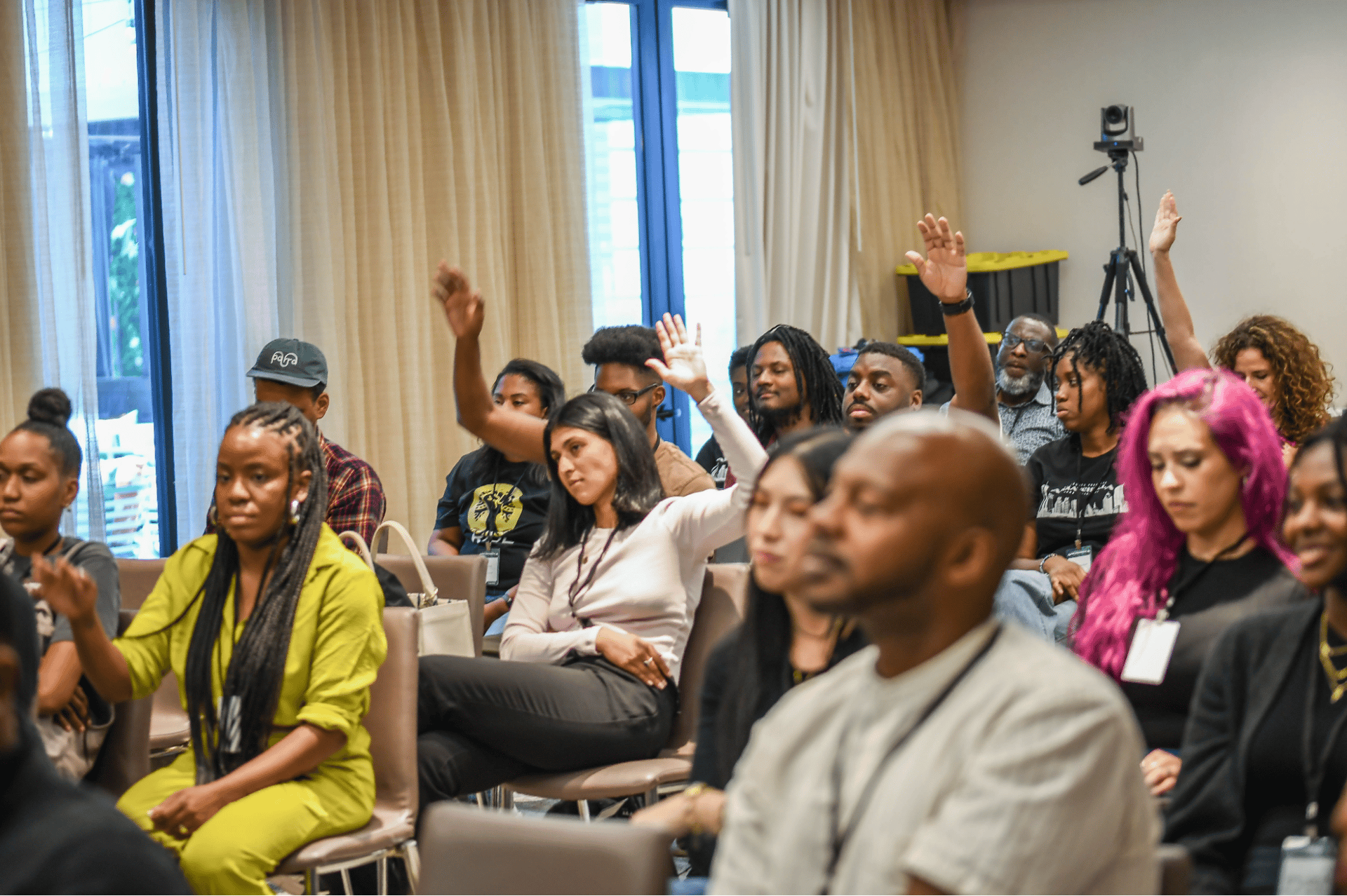 Arraychella 2024 raised hands during its Q&A session